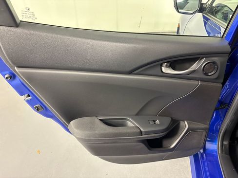 Used 2020 Honda Civic EX image 31