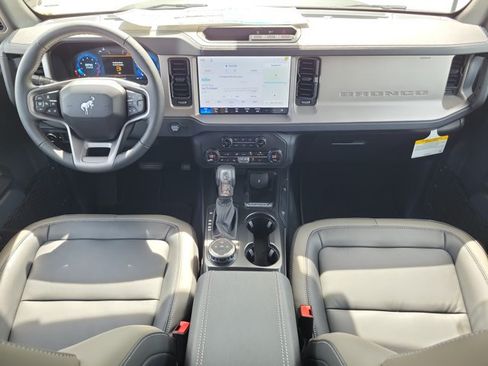 New 2026 Ford Bronco Outer Banks AWD/4WD image 16