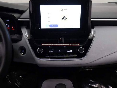 Used 2026 Toyota Corolla SE FWD image 25