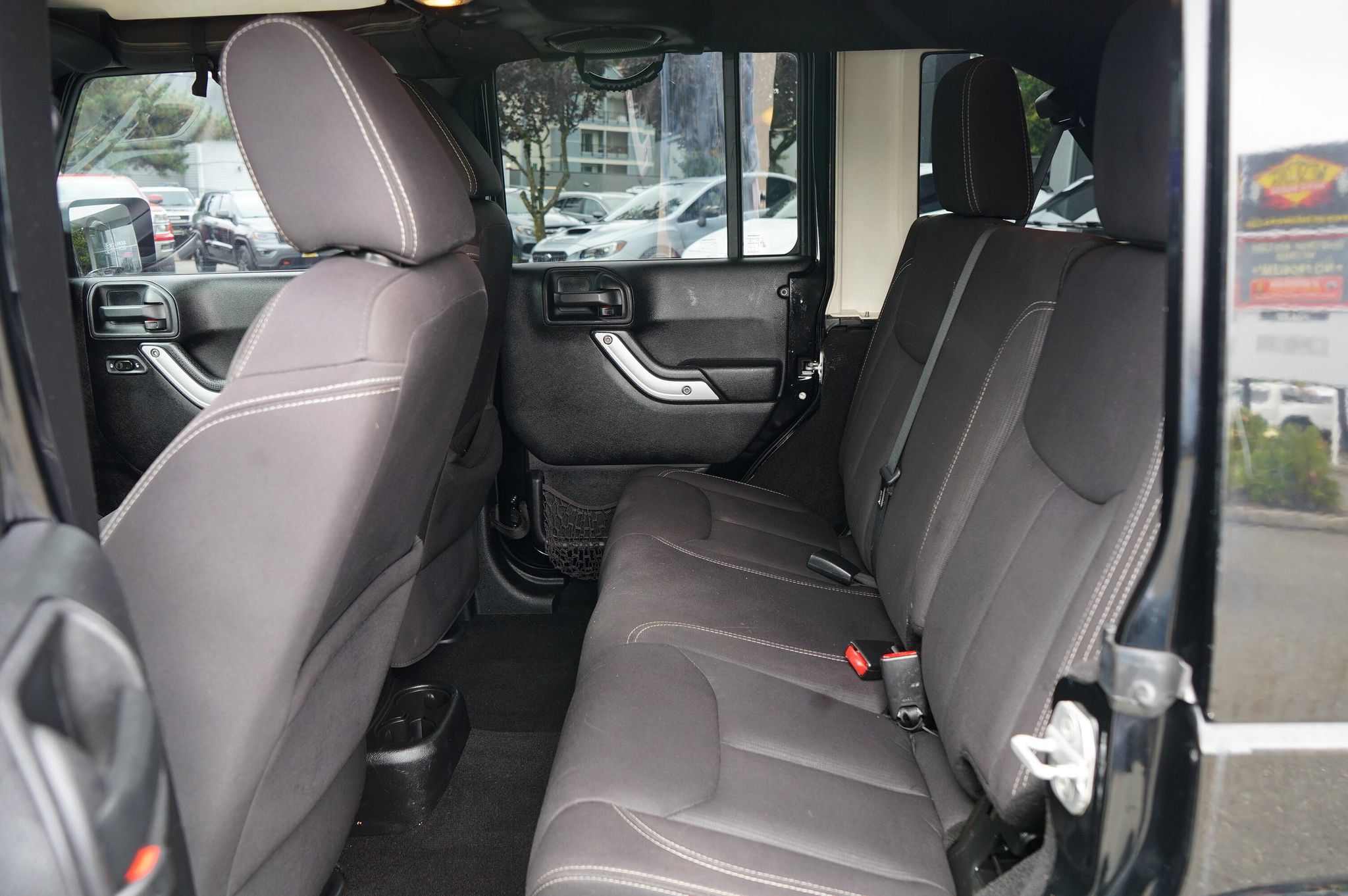 Used 2013 Jeep Wrangler Unlimited Sahara w/ Dual Top Group AWD/4WD image 15