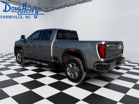 New 2026 GMC Sierra 2500 SLT image 3