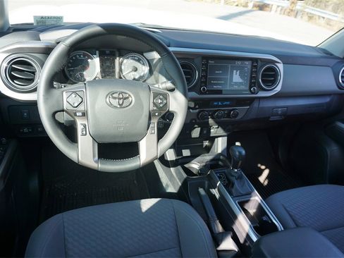 Used 2023 Toyota Tacoma SR5 w/ Technology Package image 6