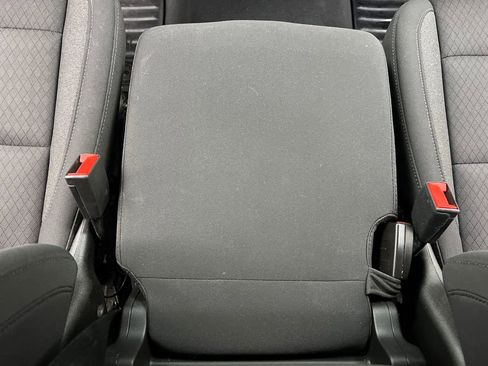 Used 2023 Chevrolet Silverado 1500 LT image 35