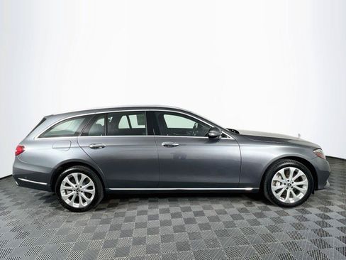 Used 2017 Mercedes-Benz E 400 4MATIC Wagon image 7