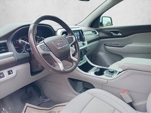 Used 2021 GMC Acadia SLT w/ Preferred Package image 15