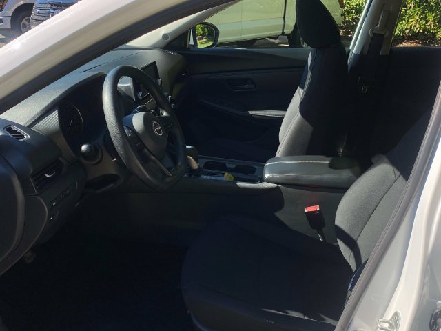 Used 2024 Nissan Sentra S FWD image 11