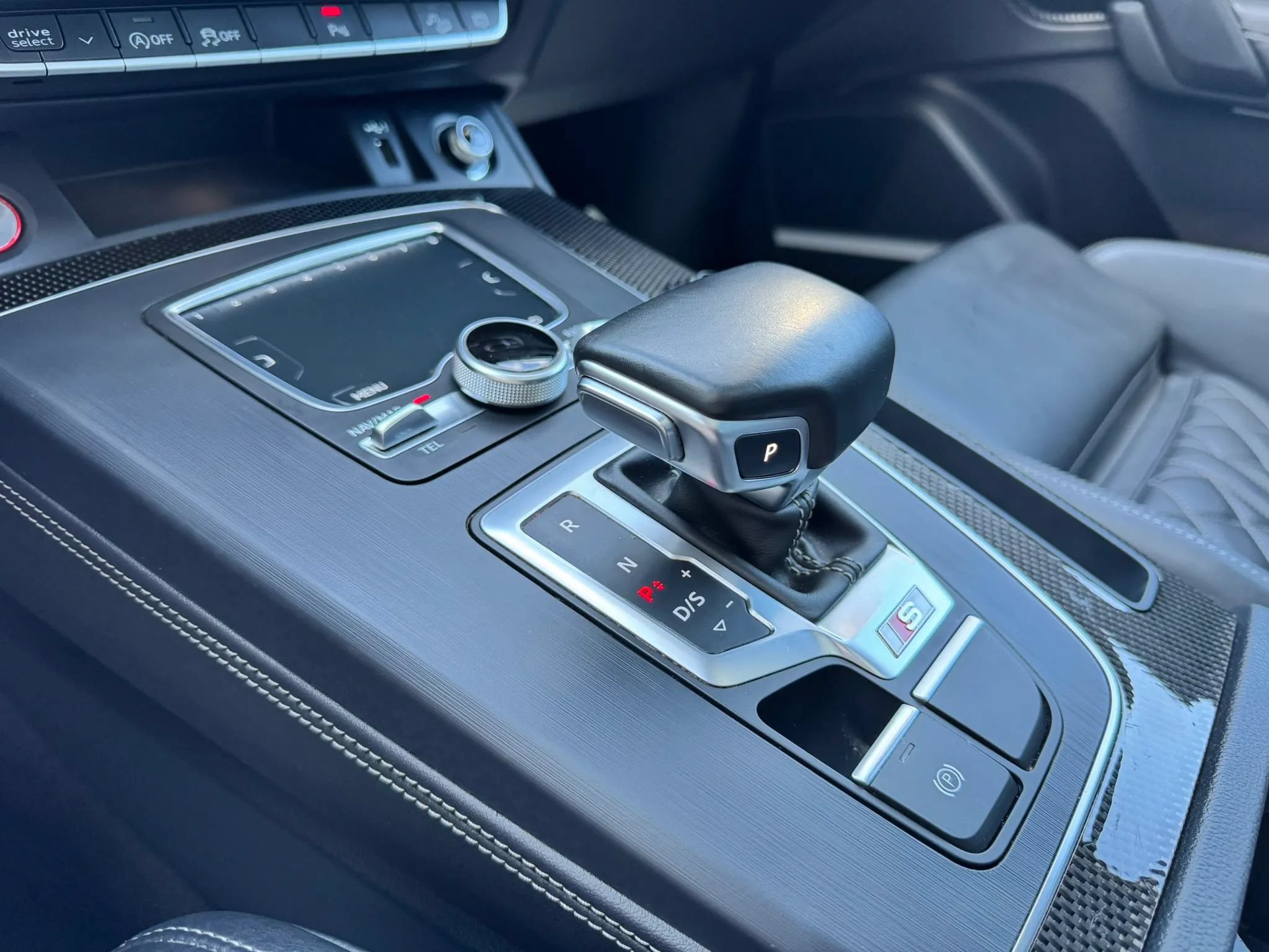 Used 2018 Audi SQ5 Prestige w/ Prestige Package AWD/4WD image 32