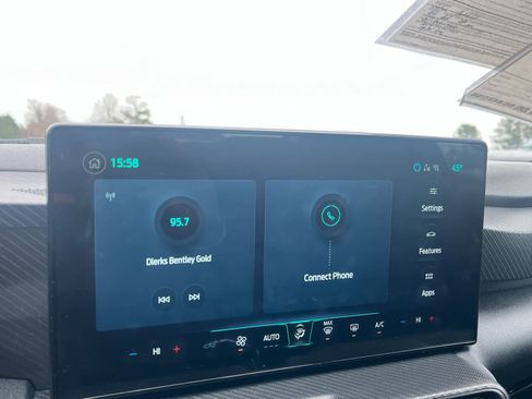 Used 2025 Ford Mustang Coupe image 22