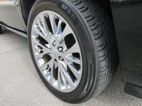 Used 2009 Cadillac Escalade 2WD image 40