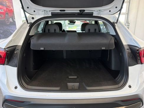 Used 2024 Chevrolet Trax ACTIV w/ Sunroof Package FWD image 8