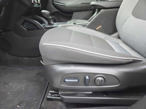 Used 2023 Chevrolet TrailBlazer LT image 23