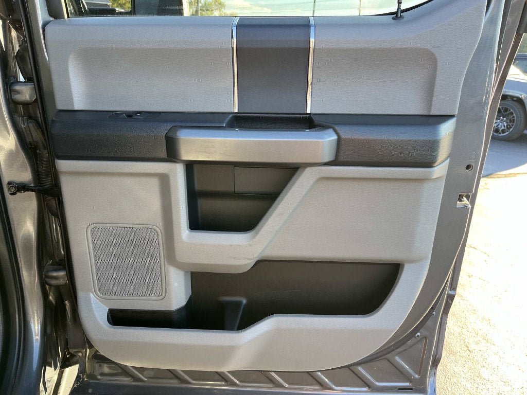 Used 2022 Ford F250 XLT AWD/4WD image 21