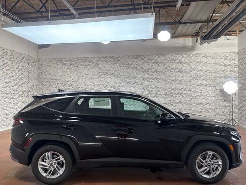 New 2026 Hyundai Tucson SE FWD image 8