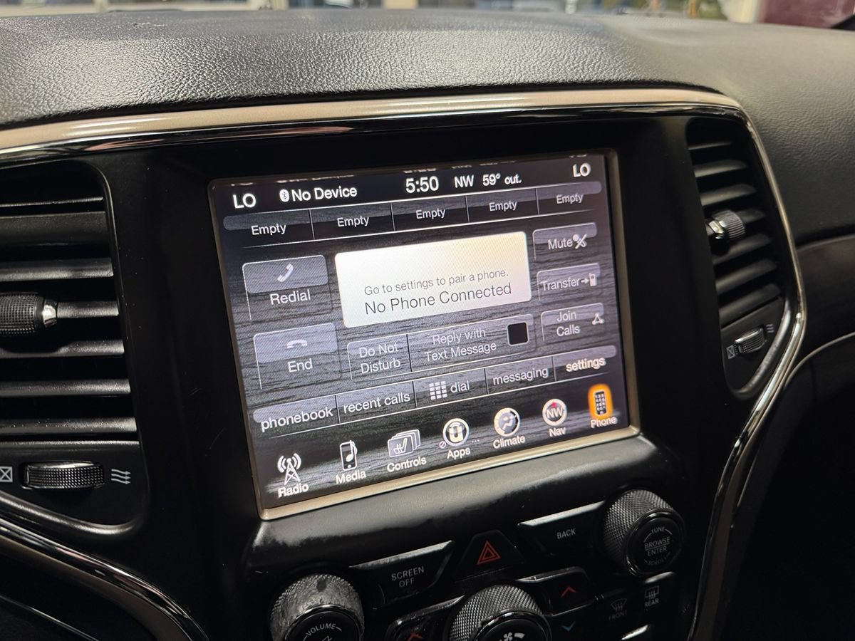 Used 2015 Jeep Grand Cherokee Limited AWD/4WD image 29