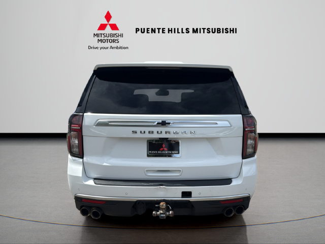 Used 2023 Chevrolet Suburban High Country w/ Advanced Technology Package AWD/4WD image 4