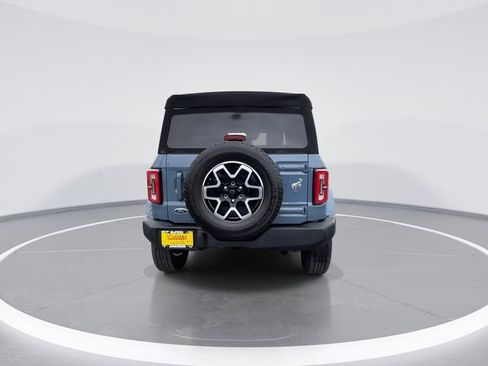 Used 2023 Ford Bronco Outer Banks image 7