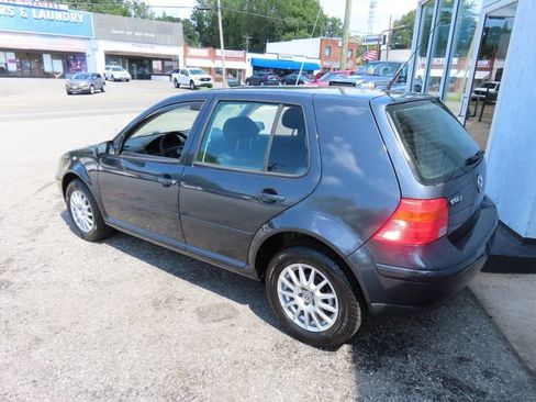 Used 2004 Volkswagen Golf GLS FWD image 6