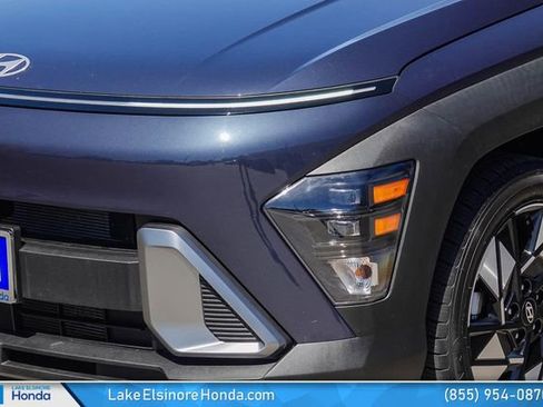 Used 2025 Hyundai Kona SEL FWD image 5