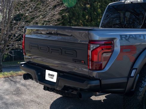 Used 2024 Ford F150 Raptor w/ Equipment Group 803A Raptor R AWD/4WD image 12