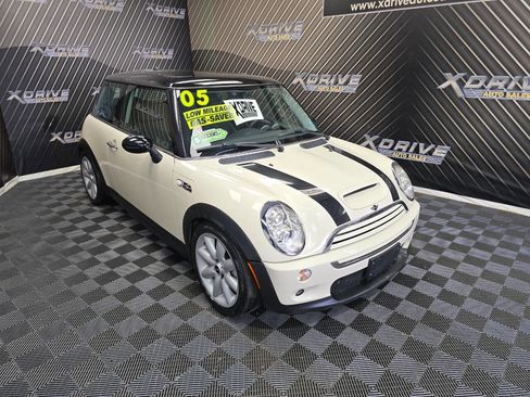 Used 2005 MINI Cooper S image 6