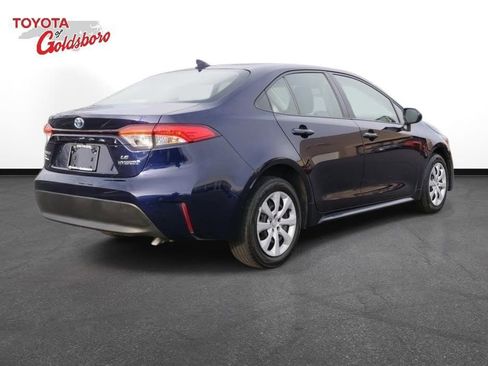 Used 2024 Toyota Corolla LE image 6
