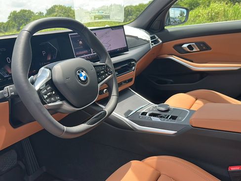 New 2025 BMW 330i Sedan w/ Premium Package image 9