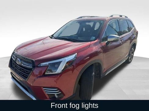 Used 2022 Subaru Forester Touring image 14