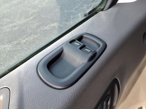 Certified 2021 Ford Transit 250 Low Roof w/ Exterior Upgrade Package image 6