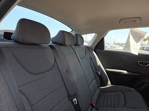 Used 2025 Kia K4 EX FWD image 14