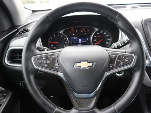 Used 2024 Chevrolet Equinox LT image 17