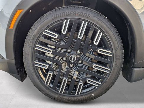 New 2026 Nissan Leaf Platinum+ w/ Cargo Package (Platinum+) image 9