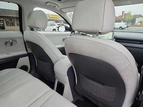 Used 2022 Hyundai Ioniq 5 Limited image 29
