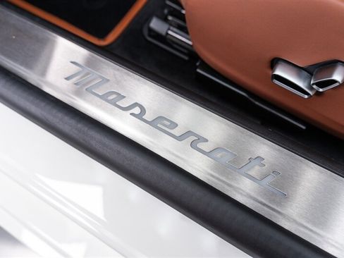 Used 2024 Maserati GranTurismo Modena AWD/4WD image 43