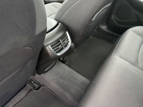 Used 2023 Chevrolet Malibu LT image 33