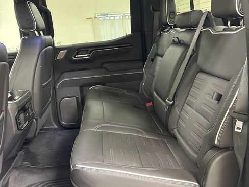 Used 2024 GMC Sierra 1500 AT4X w/ AT4X AEV Edition AWD/4WD image 25
