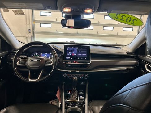 Used 2022 Jeep Compass Trailhawk w/ Trailhawk Convenience Group image 28