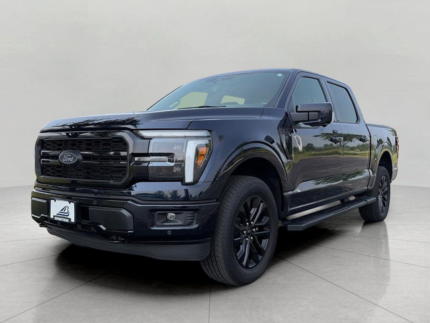 Used 2025 Ford F150 Lariat w/ Equipment Group 502A High AWD/4WD image 12