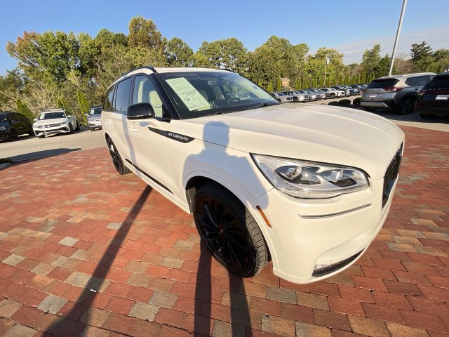 Used 2023 Lincoln Aviator Black Label w/ Jet Package AWD/4WD image 38