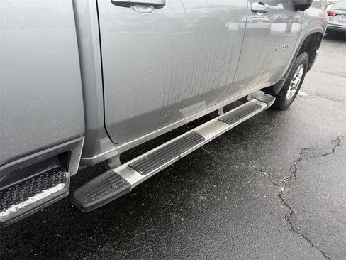 Used 2024 Chevrolet Silverado 2500 LT image 29