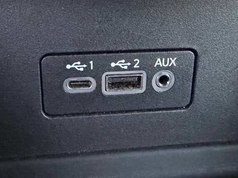 Used 2023 Nissan Sentra SV image 21