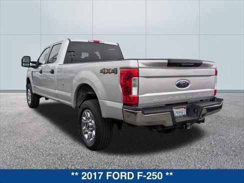 Used 2017 Ford F250 XLT image 3