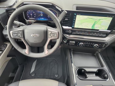 New 2026 Chevrolet Silverado 2500 ZR2 image 28