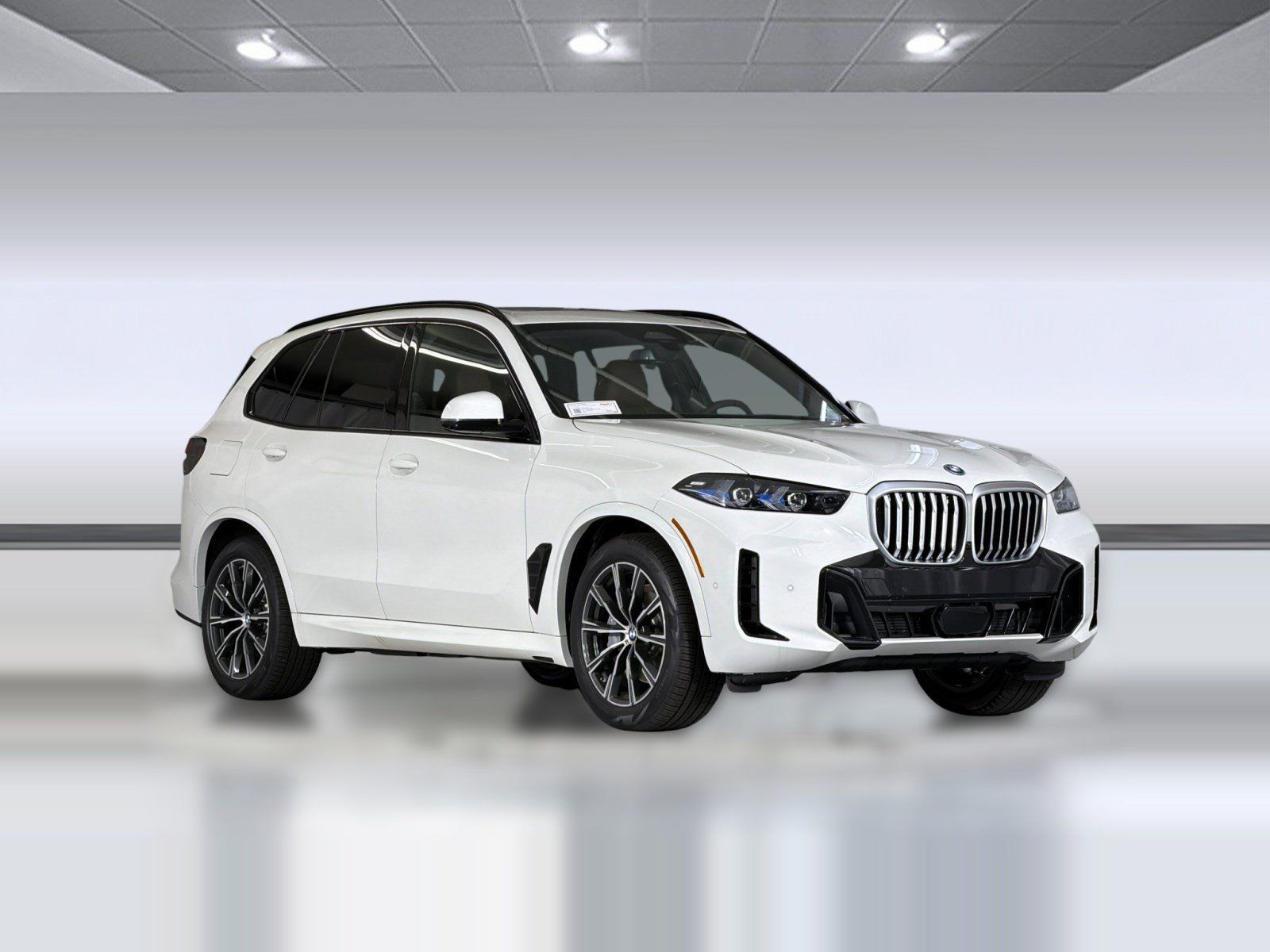 Used 2026 BMW X5 xDrive50e w/ M Sport Package AWD/4WD image 7