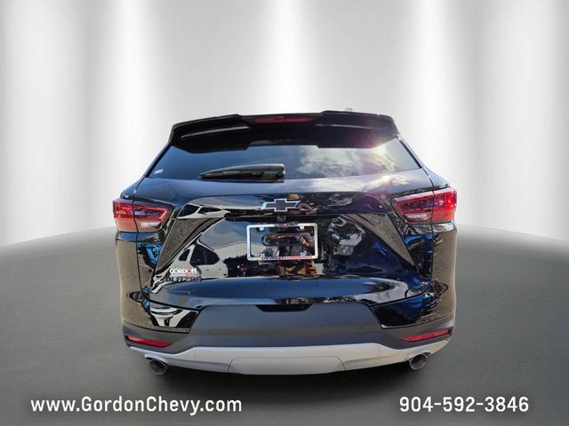 New 2026 Chevrolet Blazer LT w/ Convenience Package FWD image 5