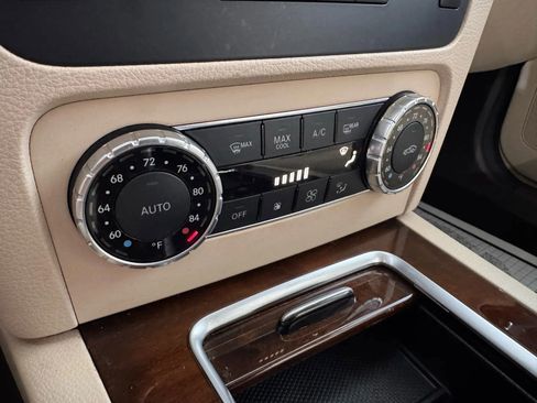 Used 2015 Mercedes-Benz GLK 350 4MATIC image 34