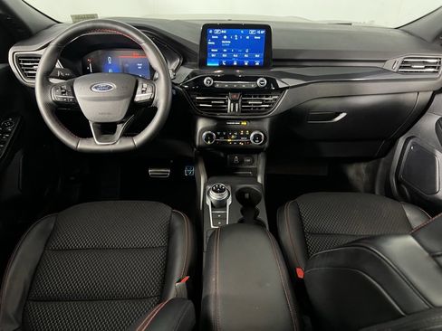 Used 2024 Ford Escape ST-Line image 13