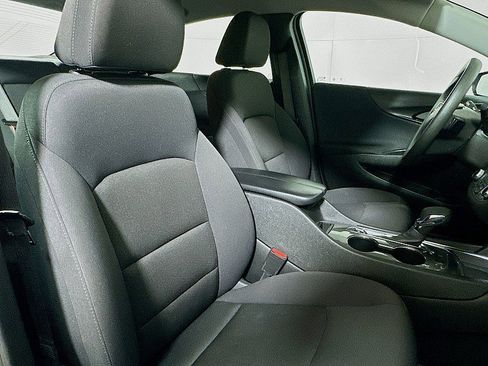 Used 2023 Chevrolet Malibu LT image 25