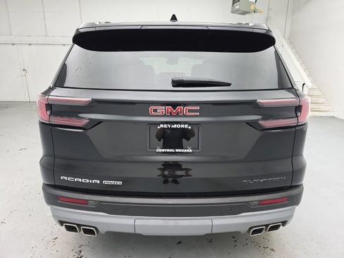 Used 2024 GMC Acadia Elevation w/ LPO, Floor Liner Package AWD/4WD image 9