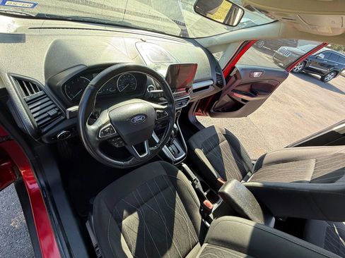 Used 2018 Ford EcoSport SE w/ SE Convenience Package image 21