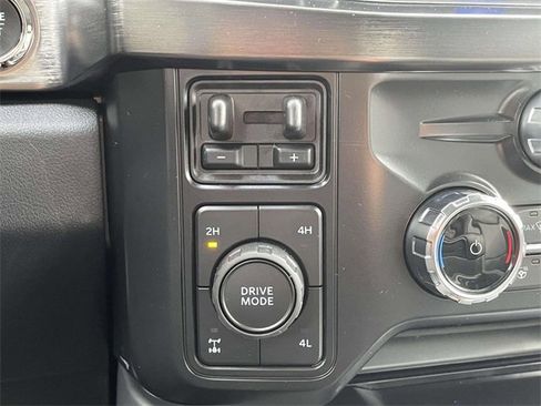 New 2026 Ford F250 Lariat w/ FX4 Off-Road Package image 29